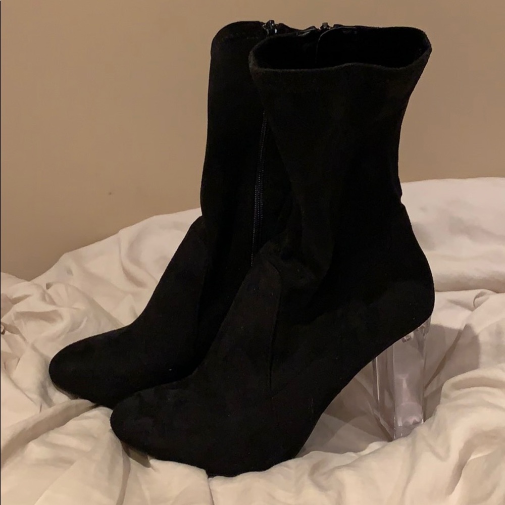 Steve Madden Black Suede Booties
